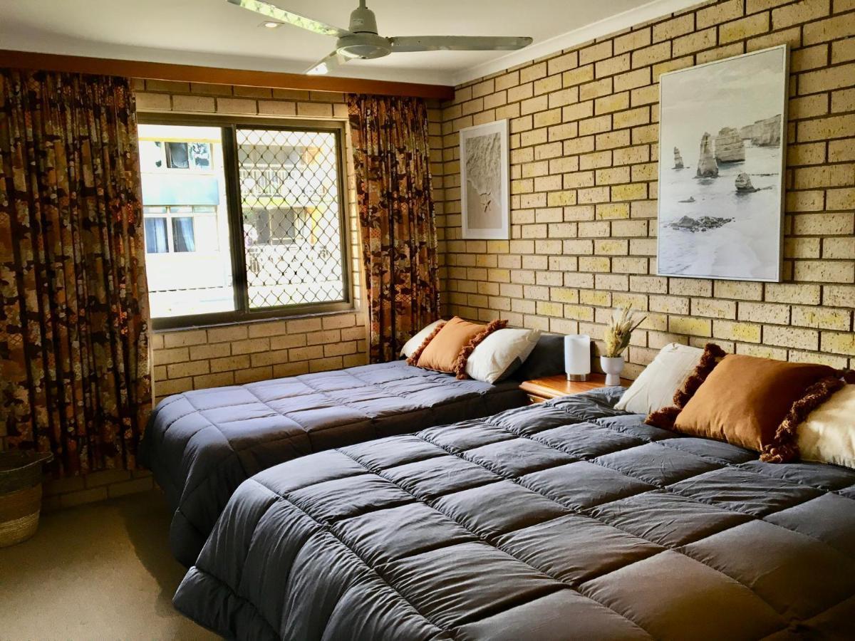 Seascapeatalexbeach Budget Accomodation Alexandra Headland Buitenkant foto