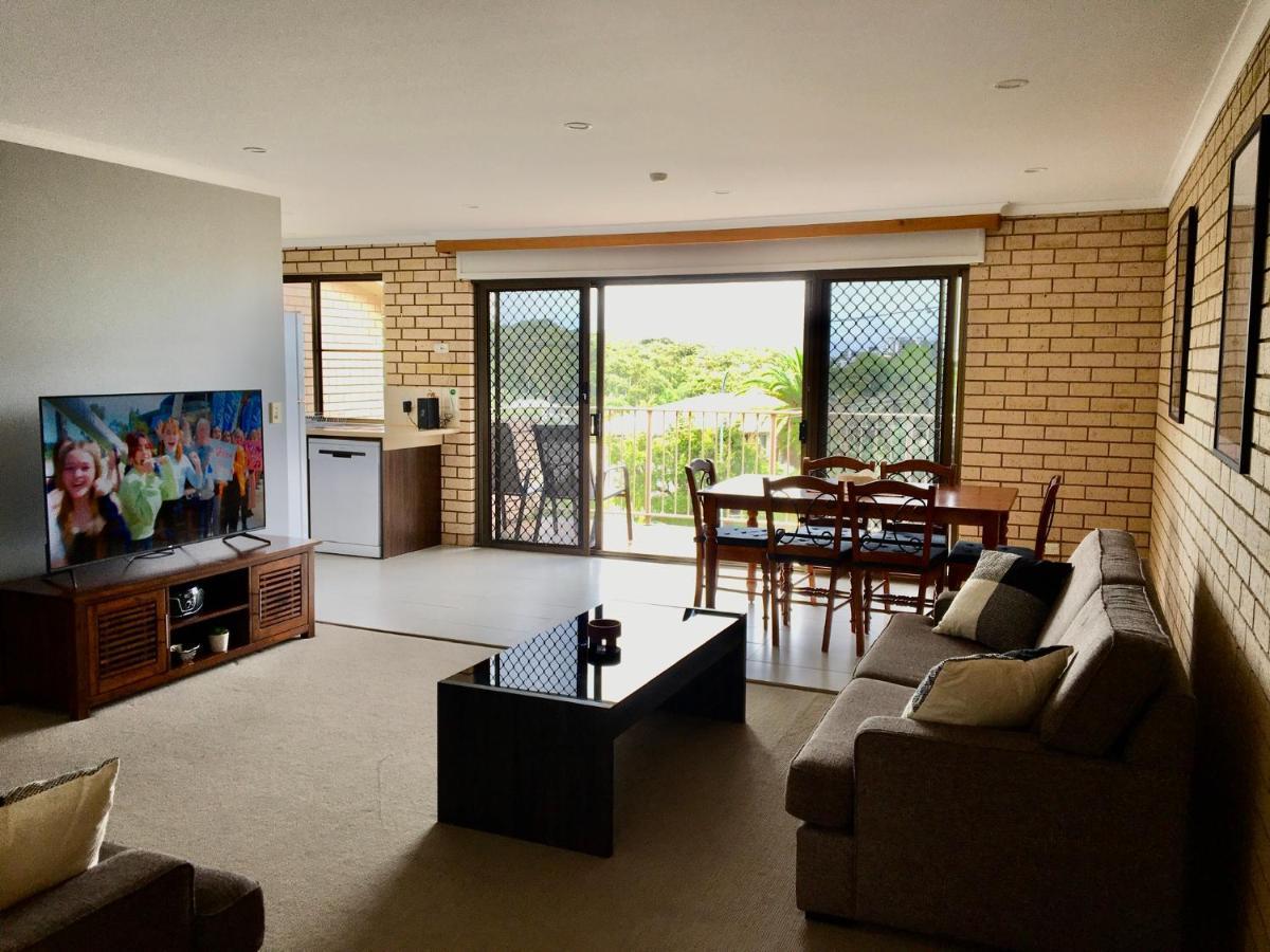 Seascapeatalexbeach Budget Accomodation Alexandra Headland Buitenkant foto